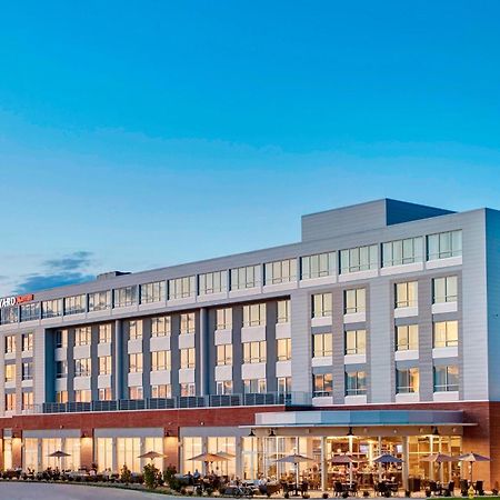 Courtyard By Marriott Erie Bayfront Hotel Exterior photo